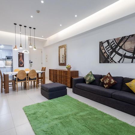 New 2Br Of 86Sqm With Parking & Netflix In Bgc Lägenhet Manila Exteriör bild